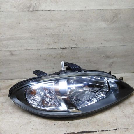 fara-peredniaia-pravaia-chevrolet-lacetti-xetcbek-art-106597-big-9