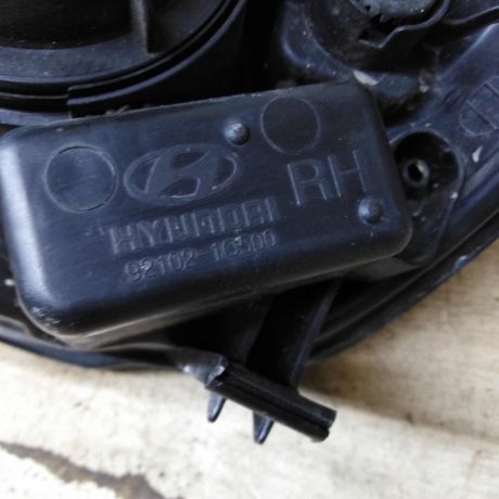 fara-peredniaia-pravaia-hyundai-getz-restailing-art-106607-big-2