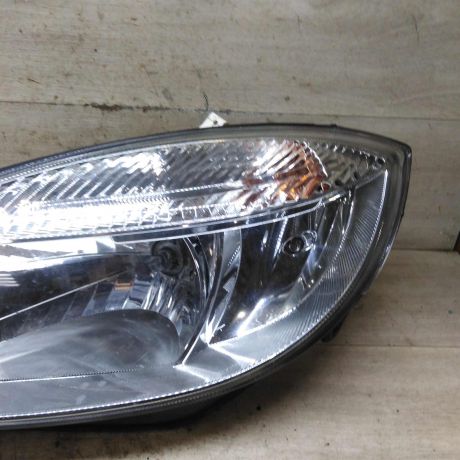 fara-peredniaia-levaia-skoda-fabia-ii-dorestailing-art-106700-big-1