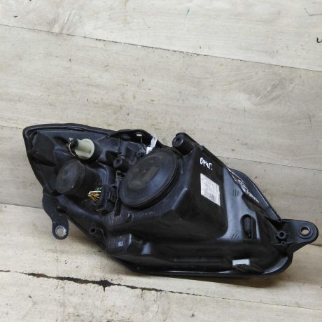 fara-peredniaia-levaia-skoda-fabia-ii-do-rest-art-106707-big-2