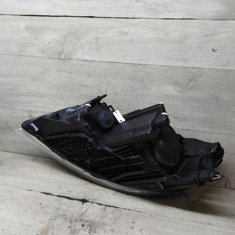 fara-peredniaia-pravaia-skoda-octavia-a5-restailing-art-106774-big-5