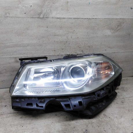 fara-peredniaia-pravaia-renault-megane-ii-restailing-art-106844-big-0