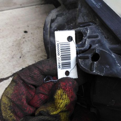 fara-peredniaia-pravaia-renault-megane-ii-restailing-art-106844-big-6