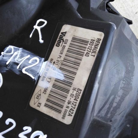 fara-peredniaia-levaia-renault-megane-ii-rest-art-106946-big-1