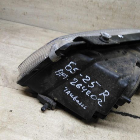 fara-peredniaia-pravaia-volkswagen-passat-b5-defekt-art-107107-big-4