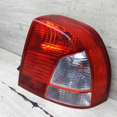 fonar-zadnii-pravyi-kia-shuma-ii-art-107179-big-0