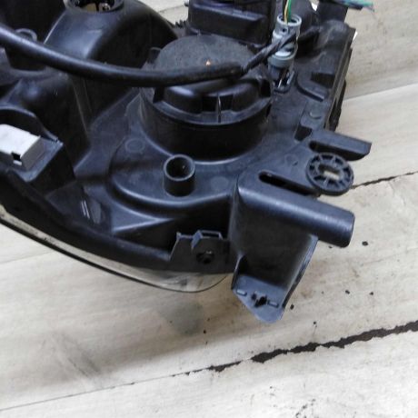 fara-peredniaia-levaia-renault-scenic-i-art-107399-big-5