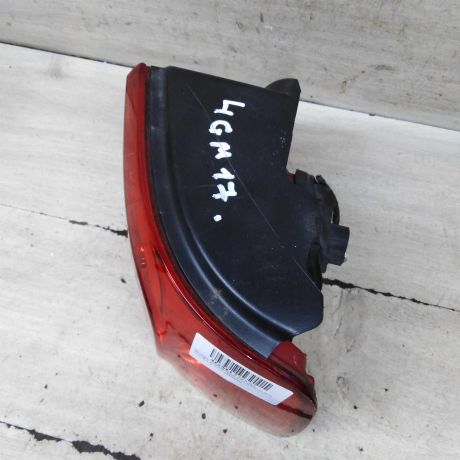 fonar-zadnii-pravyi-volkswagen-touran-i-restailing-2-art-107425-big-1