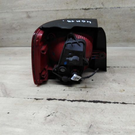 fonar-zadnii-pravyi-volkswagen-touran-i-restailing-2-art-107425-big-3