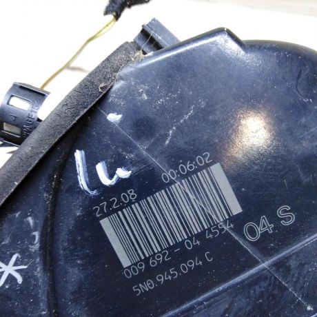 fonar-zadnii-pravyi-volkswagen-tiguan-i-art-107476-big-3