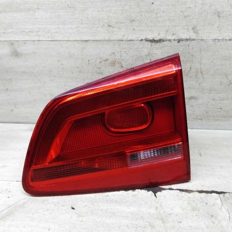 fonar-zadnii-pravyi-volkswagen-touran-i-restailing-2-art-107481-big-0