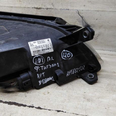 fara-peredniaia-levaia-volkswagen-tiguan-i-defekt-art-107505-big-8