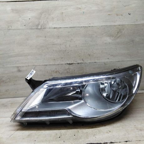 fara-peredniaia-levaia-volkswagen-tiguan-i-defekt-art-107505-big-0