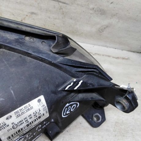 fara-peredniaia-levaia-volkswagen-tiguan-i-defekt-art-107505-big-7