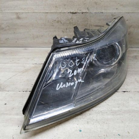 fara-peredniaia-levaia-skoda-octavia-a5-rest-art-107529-big-2