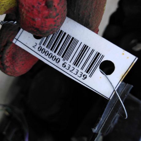 fara-peredniaia-levaia-renault-scenic-1-rest-art-107534-big-1