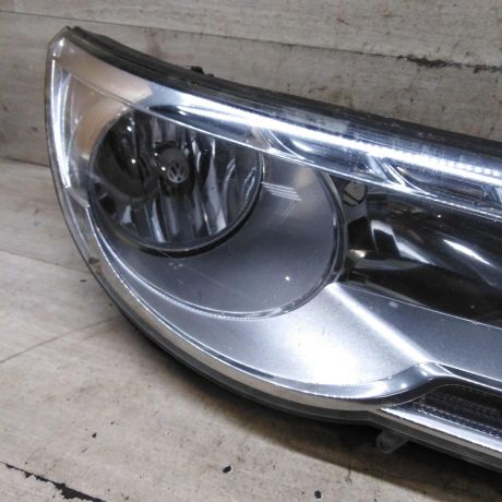 fara-peredniaia-pravaia-volkswagen-tiguan-i-art-107538-big-9