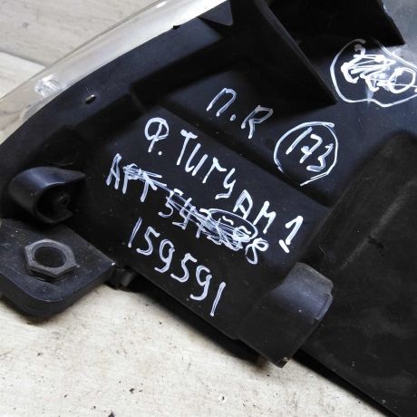 fara-peredniaia-pravaia-volkswagen-tiguan-i-art-107538-big-6