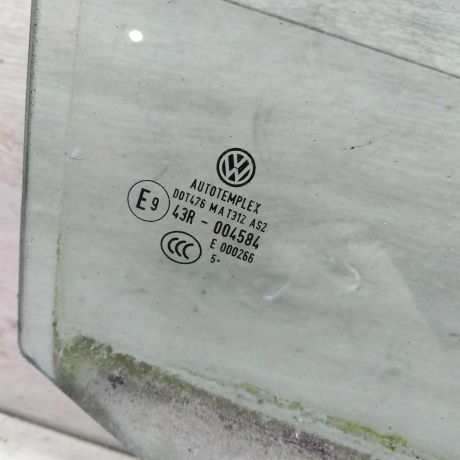 steklo-dveri-zadnee-pravoe-volkswagen-jetta-5-art-107559-big-2