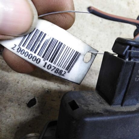 rucka-kryski-bagaznika-renault-megane-ii-art-107599-big-3