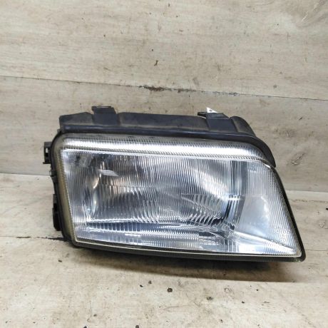 fara-pravaia-audi-a4-b5-do-rest-vaieo-art-107724-big-0