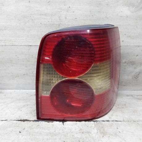 fonar-zadnii-pravyi-volkswagen-passat-b5-gp-universal-art-107726-big-1