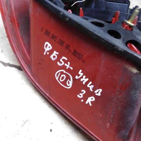 fonar-zadnii-pravyi-volkswagen-passat-b5-gp-universal-art-107726-big-3