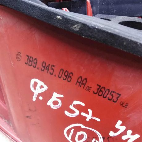 fonar-zadnii-pravyi-volkswagen-passat-b5-gp-universal-art-107726-big-7