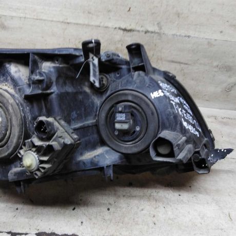 fara-peredniaia-levaia-toyota-corolla-x-e140-e150-defekt-art-107774-big-4