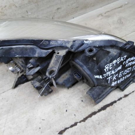 fara-peredniaia-levaia-toyota-corolla-x-e140-e150-defekt-art-107774-big-3