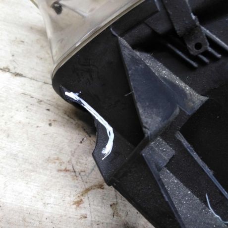 fara-peredniaia-pravaia-volkswagen-passat-b5-gp-art-107952-big-7