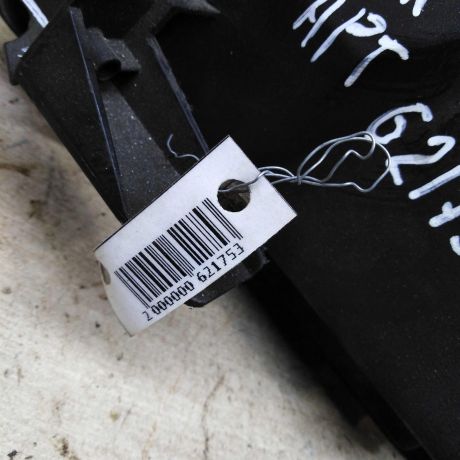 fara-peredniaia-pravaia-volkswagen-passat-b5-gp-art-107952-big-2