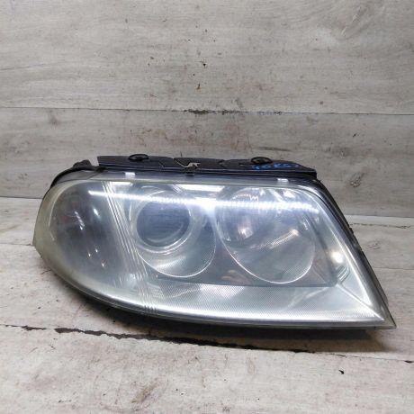 fara-peredniaia-pravaia-volkswagen-passat-b5-gp-art-107952-big-9