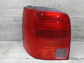 fonar-zadnii-levyi-volkswagen-passat-b5-universal-art-107977