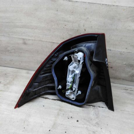 fonar-zadnii-pravyi-ford-focus-2-art-107984-big-4