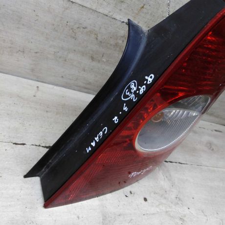 fonar-zadnii-pravyi-ford-focus-2-art-107984-big-2