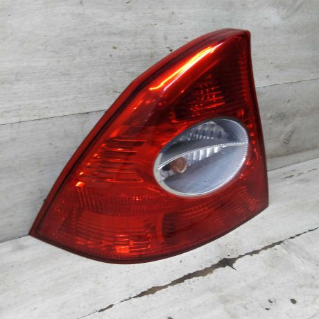 fonar-zadnii-levyi-ford-focus-2-art-107985-big-3