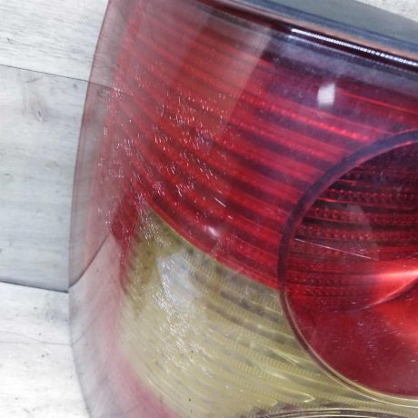 fonar-zadnii-levyi-volkswagen-passat-b5-gp-universal-art-108056-big-1