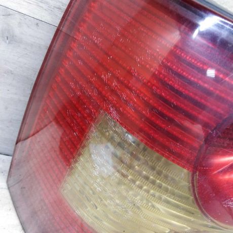 fonar-zadnii-levyi-volkswagen-passat-b5-gp-universal-art-108056-big-2