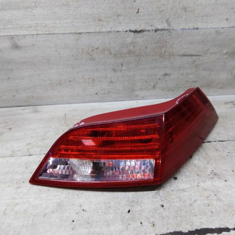 fonar-zadnii-pravyi-ford-focus-2-kabriolet-art-108104-big-1