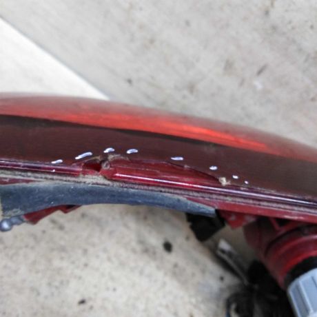 fonar-zadnii-levyi-ford-focus-2-kabriolet-defekt-art-108106-big-1