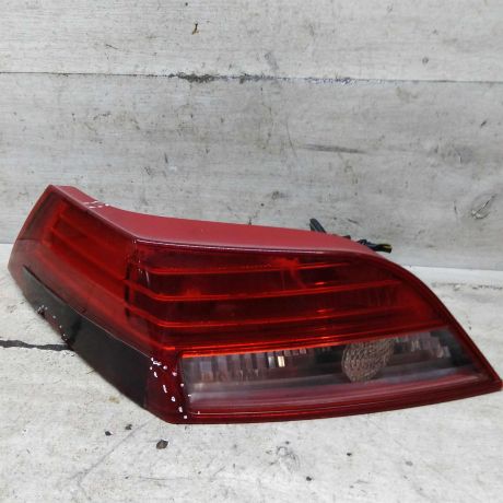 fonar-zadnii-levyi-ford-focus-2-kabriolet-defekt-art-108106-big-3