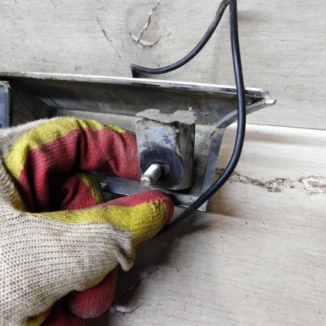 fonar-podsvetki-nomera-nakladka-na-krysku-bagaznika-ford-focus-2-kabriolet-art-108170-big-3