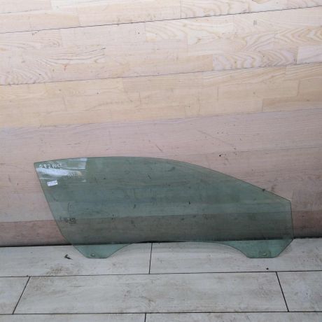 steklo-dveri-perednee-pravoe-ford-focus-2-kabriolet-art-108405-big-0