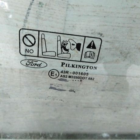 steklo-dveri-perednee-pravoe-ford-focus-2-kabriolet-art-108405-big-2