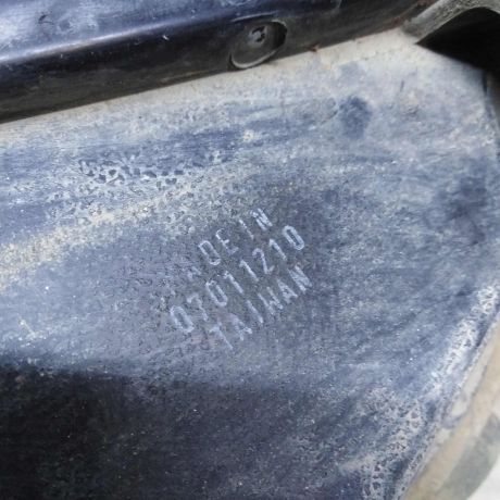 fara-peredniaia-pravaia-renault-logan-i-restailing-art-108430-big-1