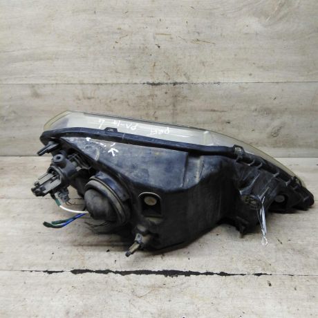 fara-peredniaia-levaia-renault-logan-i-restailing-defekty-art-108431-big-5