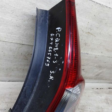 fonar-zadnii-pravyi-renault-sandero-i-art-108489-big-3