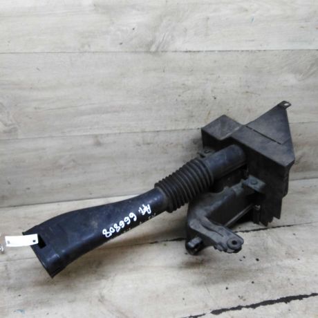 zabornik-vozduxa-mazda-3-bk-art-108780-big-0