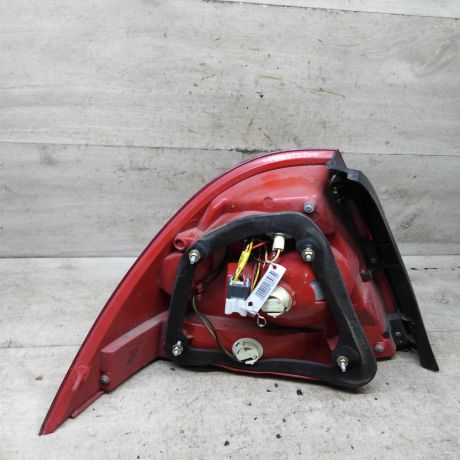 fonar-zadnii-pravyi-nissan-almera-classic-art-108917-big-7